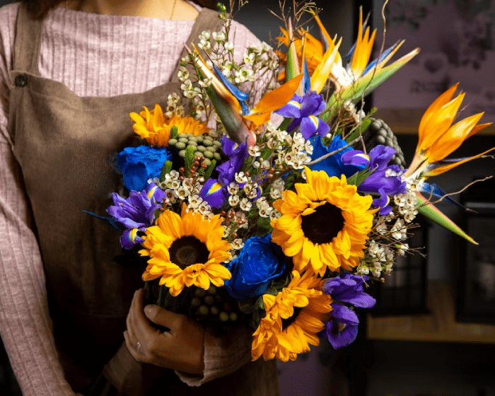 Sunflower bouquet is a popular and meaningful gift graduation for ladies