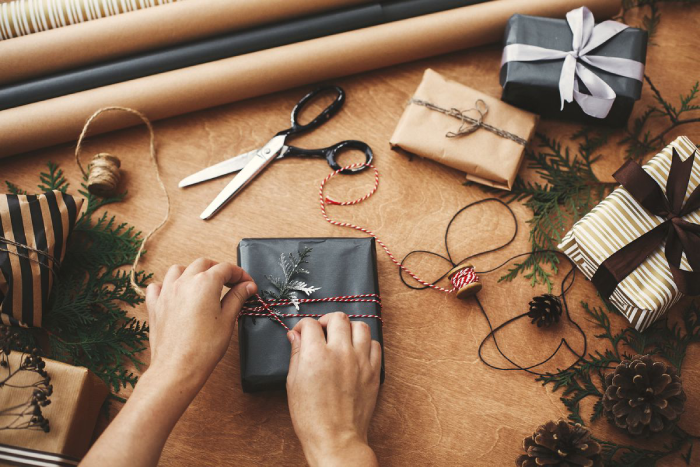 Wrapping your homemade Christmas gifts