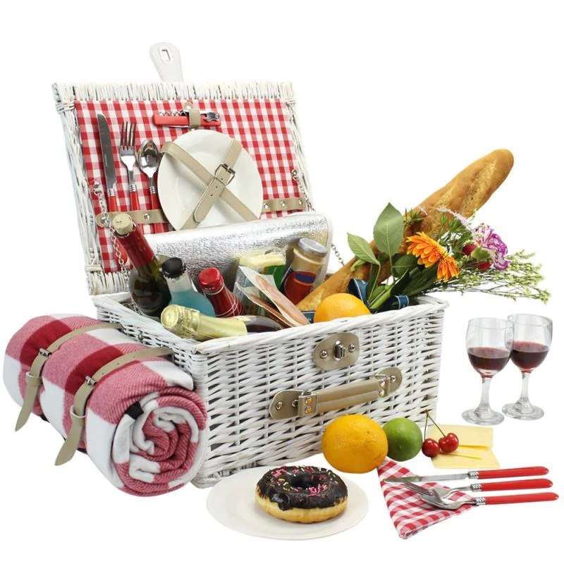 romantic-picnic-basket