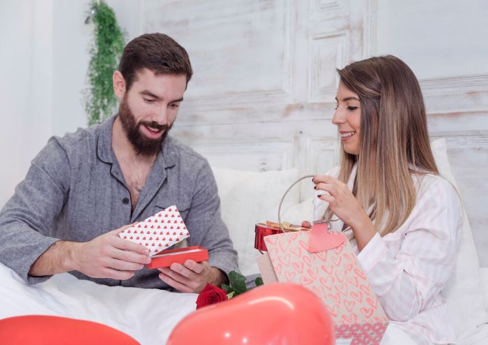 Best Gifts for Couples Who Have Everything
