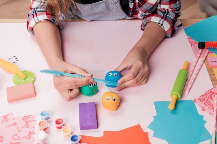 These gift ideas for kids following provide a fun and hands-on way for kids