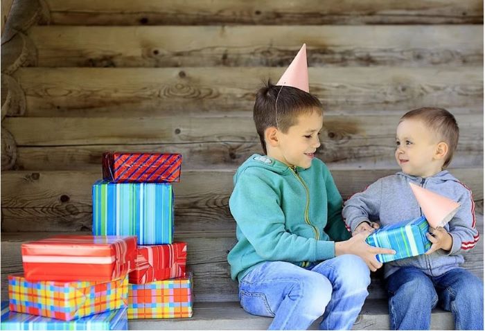 Choosing Return Presents for Children